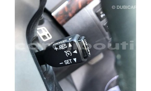 Acheter Import Voiture Toyota Land Cruiser Noir à Import - Dubai, Ali Sabieh Region Acheter Import Voiture Toyota Land Cruiser Noir à Import - Dubai, Ali Sabieh Region