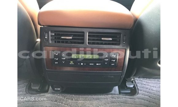 Acheter Import Voiture Toyota Land Cruiser Autre à Import - Dubai, Ali Sabieh Region Acheter Import Voiture Toyota Land Cruiser Autre à Import - Dubai, Ali Sabieh Region