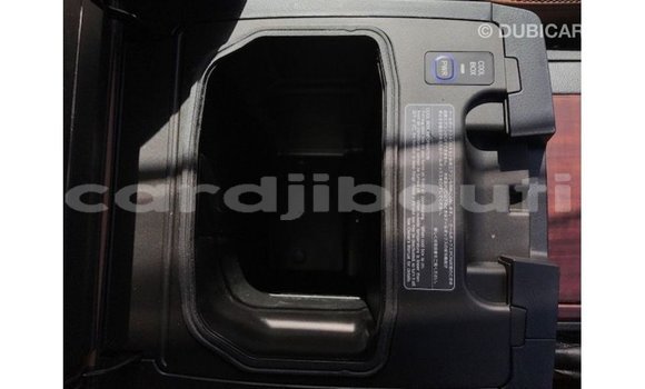 Acheter Import Voiture Toyota Land Cruiser Autre à Import - Dubai, Ali Sabieh Region Acheter Import Voiture Toyota Land Cruiser Autre à Import - Dubai, Ali Sabieh Region