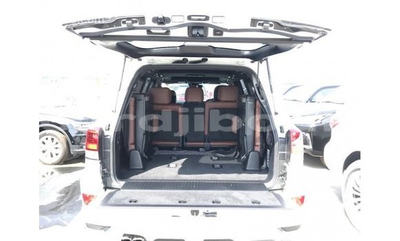 Acheter Import Voiture Toyota Land Cruiser Blanc à Import - Dubai, Ali Sabieh Region Acheter Import Voiture Toyota Land Cruiser Blanc à Import - Dubai, Ali Sabieh Region