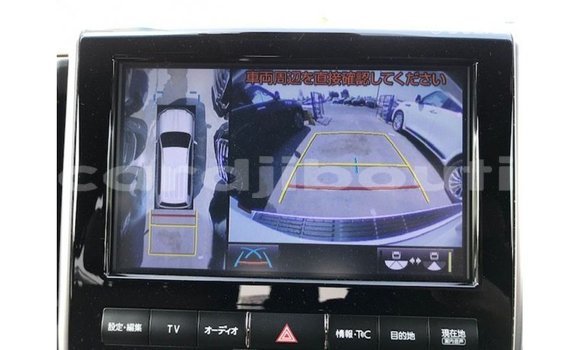 Acheter Import Voiture Toyota Land Cruiser Blanc à Import - Dubai, Ali Sabieh Region Acheter Import Voiture Toyota Land Cruiser Blanc à Import - Dubai, Ali Sabieh Region