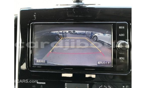 Acheter Import Voiture Toyota Land Cruiser Autre à Import - Dubai, Ali Sabieh Region Acheter Import Voiture Toyota Land Cruiser Autre à Import - Dubai, Ali Sabieh Region