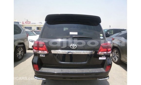 Acheter Import Voiture Toyota Land Cruiser Noir à Import - Dubai, Ali Sabieh Region Acheter Import Voiture Toyota Land Cruiser Noir à Import - Dubai, Ali Sabieh Region