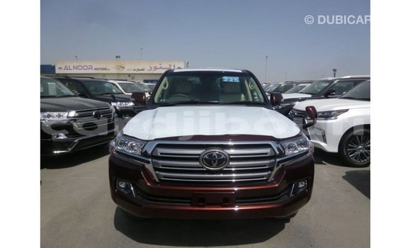 Acheter Import Voiture Toyota Land Cruiser Autre à Import - Dubai, Ali Sabieh Region Acheter Import Voiture Toyota Land Cruiser Autre à Import - Dubai, Ali Sabieh Region