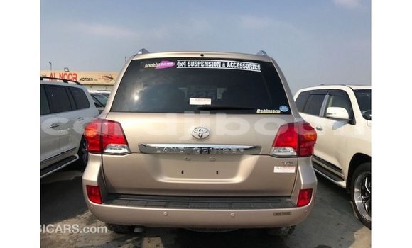 Acheter Import Voiture Toyota Land Cruiser Autre à Import - Dubai, Ali Sabieh Region Acheter Import Voiture Toyota Land Cruiser Autre à Import - Dubai, Ali Sabieh Region
