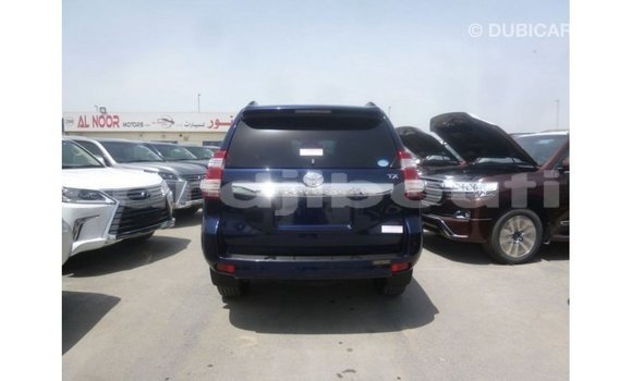 Acheter Import Voiture Toyota Prado Bleu à Import - Dubai, Ali Sabieh Region Acheter Import Voiture Toyota Prado Bleu à Import - Dubai, Ali Sabieh Region