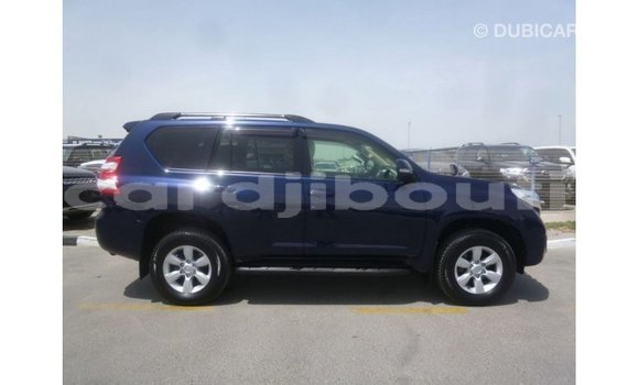 Acheter Import Voiture Toyota Prado Bleu à Import - Dubai, Ali Sabieh Region Acheter Import Voiture Toyota Prado Bleu à Import - Dubai, Ali Sabieh Region