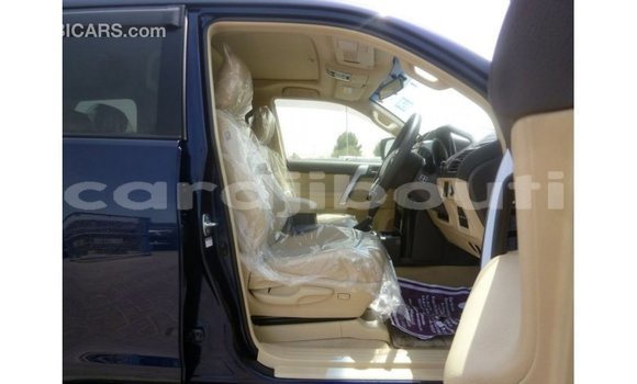 Acheter Import Voiture Toyota Prado Bleu à Import - Dubai, Ali Sabieh Region Acheter Import Voiture Toyota Prado Bleu à Import - Dubai, Ali Sabieh Region