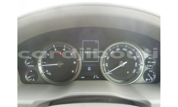 Acheter Import Voiture Toyota Land Cruiser Noir à Import - Dubai, Ali Sabieh Region Acheter Import Voiture Toyota Land Cruiser Noir à Import - Dubai, Ali Sabieh Region