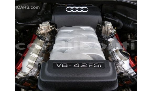 Acheter Import Voiture Audi Q7 Noir à Import - Dubai, Ali Sabieh Region Acheter Import Voiture Audi Q7 Noir à Import - Dubai, Ali Sabieh Region