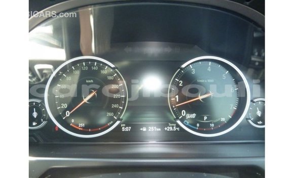 Acheter Import Voiture BMW X6 Noir à Import - Dubai, Ali Sabieh Region Acheter Import Voiture BMW X6 Noir à Import - Dubai, Ali Sabieh Region