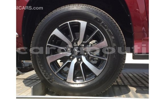 Acheter Import Voiture Mitsubishi Montero Autre à Import - Dubai, Ali Sabieh Region