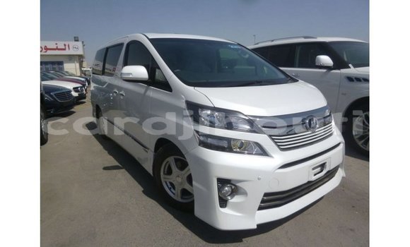Acheter Import Voiture Toyota Vellfire Blanc à Import - Dubai, Ali Sabieh Region Acheter Import Voiture Toyota Vellfire Blanc à Import - Dubai, Ali Sabieh Region