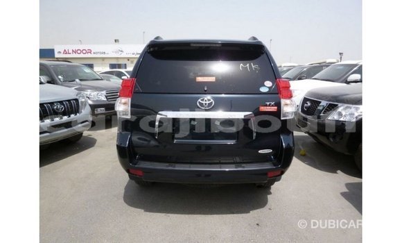 Acheter Import Voiture Toyota Prado Bleu à Import - Dubai, Ali Sabieh Region Acheter Import Voiture Toyota Prado Bleu à Import - Dubai, Ali Sabieh Region