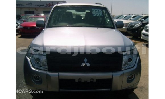 Acheter Import Voiture Mitsubishi Pajero Autre à Import - Dubai, Ali Sabieh Region Acheter Import Voiture Mitsubishi Pajero Autre à Import - Dubai, Ali Sabieh Region