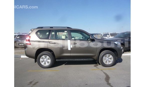 Acheter Import Voiture Toyota Prado Marron à Import - Dubai, Ali Sabieh Region Acheter Import Voiture Toyota Prado Marron à Import - Dubai, Ali Sabieh Region
