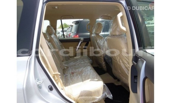Acheter Import Voiture Toyota Prado Autre à Import - Dubai, Ali Sabieh Region Acheter Import Voiture Toyota Prado Autre à Import - Dubai, Ali Sabieh Region