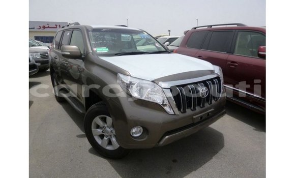 Acheter Import Voiture Toyota Prado Marron à Import - Dubai, Ali Sabieh Region Acheter Import Voiture Toyota Prado Marron à Import - Dubai, Ali Sabieh Region