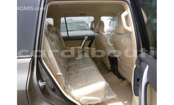 Acheter Import Voiture Toyota Prado Marron à Import - Dubai, Ali Sabieh Region Acheter Import Voiture Toyota Prado Marron à Import - Dubai, Ali Sabieh Region