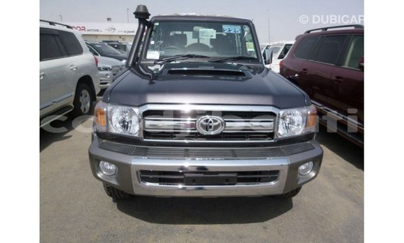 Acheter Import Voiture Toyota Land Cruiser Autre à Import - Dubai, Ali Sabieh Region Acheter Import Voiture Toyota Land Cruiser Autre à Import - Dubai, Ali Sabieh Region