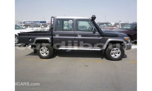 Acheter Import Voiture Toyota Land Cruiser Autre à Import - Dubai, Ali Sabieh Region Acheter Import Voiture Toyota Land Cruiser Autre à Import - Dubai, Ali Sabieh Region