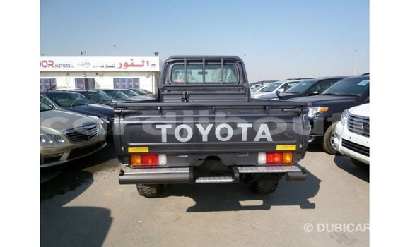 Acheter Import Voiture Toyota Land Cruiser Autre à Import - Dubai, Ali Sabieh Region Acheter Import Voiture Toyota Land Cruiser Autre à Import - Dubai, Ali Sabieh Region