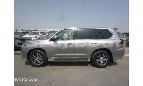 Acheter Import Voiture Lexus LX Autre à Import - Dubai, Ali Sabieh Region Acheter Import Voiture Lexus LX Autre à Import - Dubai, Ali Sabieh Region