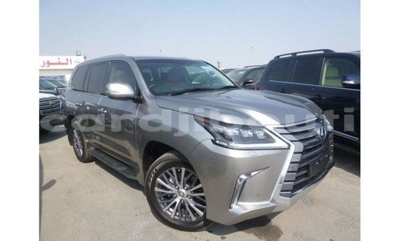 Acheter Import Voiture Lexus LX Autre à Import - Dubai, Ali Sabieh Region Acheter Import Voiture Lexus LX Autre à Import - Dubai, Ali Sabieh Region