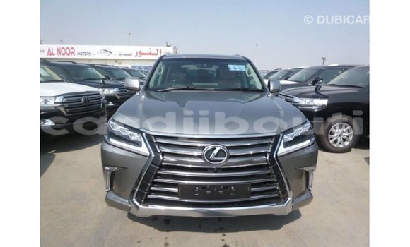 Acheter Import Voiture Lexus LX Autre à Import - Dubai, Ali Sabieh Region Acheter Import Voiture Lexus LX Autre à Import - Dubai, Ali Sabieh Region