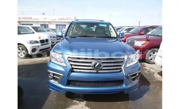 Acheter Import Voiture Lexus LX Bleu à Import - Dubai, Ali Sabieh Region Acheter Import Voiture Lexus LX Bleu à Import - Dubai, Ali Sabieh Region
