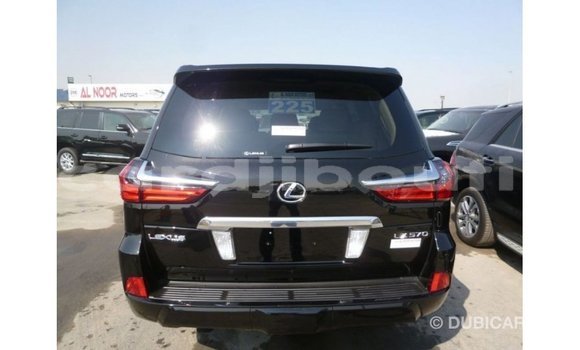 Acheter Import Voiture Lexus LX Noir à Import - Dubai, Ali Sabieh Region Acheter Import Voiture Lexus LX Noir à Import - Dubai, Ali Sabieh Region