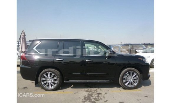 Acheter Import Voiture Lexus LX Noir à Import - Dubai, Ali Sabieh Region Acheter Import Voiture Lexus LX Noir à Import - Dubai, Ali Sabieh Region