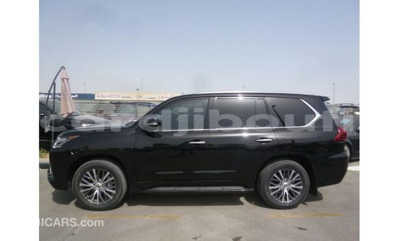 Acheter Import Voiture Lexus LX Noir à Import - Dubai, Ali Sabieh Region Acheter Import Voiture Lexus LX Noir à Import - Dubai, Ali Sabieh Region