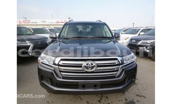 Acheter Import Voiture Toyota Land Cruiser Autre à Import - Dubai, Ali Sabieh Region Acheter Import Voiture Toyota Land Cruiser Autre à Import - Dubai, Ali Sabieh Region