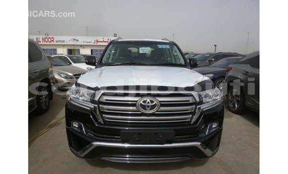 Acheter Import Voiture Toyota Land Cruiser Noir à Import - Dubai, Ali Sabieh Region Acheter Import Voiture Toyota Land Cruiser Noir à Import - Dubai, Ali Sabieh Region