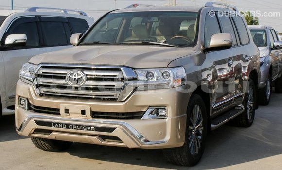 Buy Import Toyota Land Cruiser Other Car in Import - Dubai in Ali Sabieh Region Buy Import Toyota Land Cruiser Other Car in Import - Dubai in Ali Sabieh Region