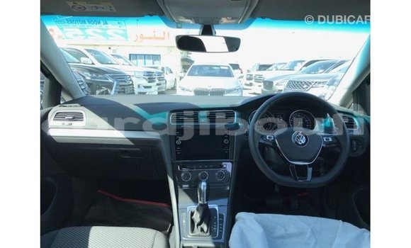 Acheter Import Voiture Volkswagen Golf Autre à Import - Dubai, Ali Sabieh Region Acheter Import Voiture Volkswagen Golf Autre à Import - Dubai, Ali Sabieh Region