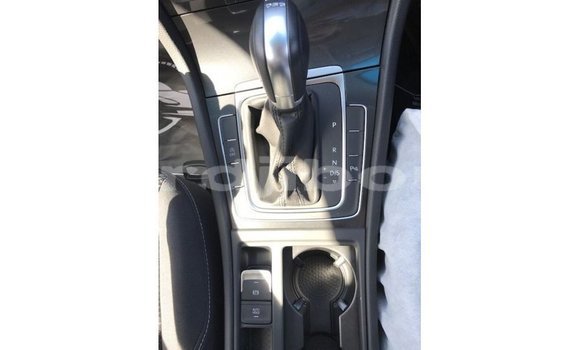 Acheter Import Voiture Volkswagen Golf Autre à Import - Dubai, Ali Sabieh Region Acheter Import Voiture Volkswagen Golf Autre à Import - Dubai, Ali Sabieh Region