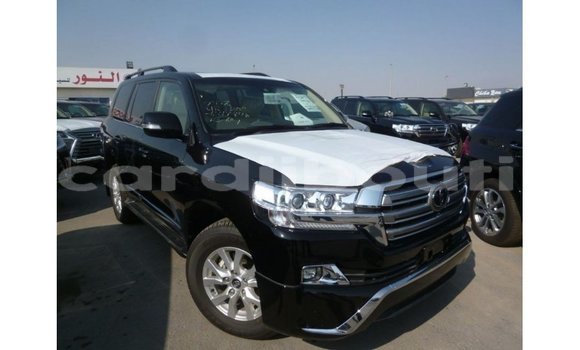 Acheter Import Voiture Toyota Land Cruiser Noir à Import - Dubai, Ali Sabieh Region Acheter Import Voiture Toyota Land Cruiser Noir à Import - Dubai, Ali Sabieh Region