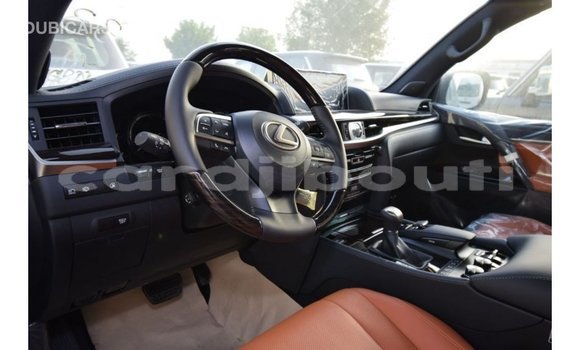 Acheter Import Voiture Lexus LX Noir à Import - Dubai, Ali Sabieh Region Acheter Import Voiture Lexus LX Noir à Import - Dubai, Ali Sabieh Region
