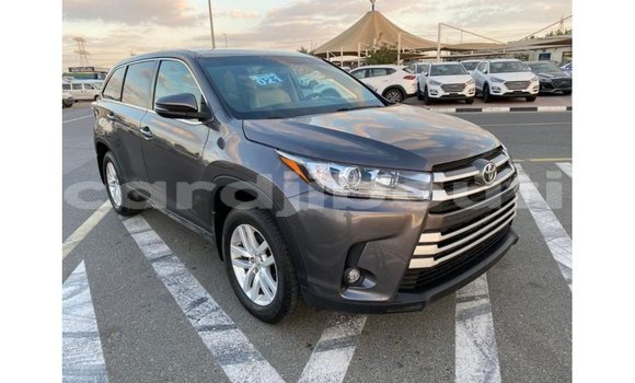 Buy Import Toyota Highlander Other Car in Import - Dubai in Ali Sabieh Region Buy Import Toyota Highlander Other Car in Import - Dubai in Ali Sabieh Region