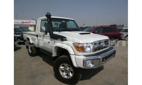 Medium with watermark toyota land cruiser ali sabieh region import dubai 2937