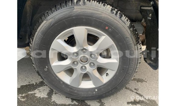 Acheter Import Voiture Mitsubishi Pajero Noir à Import - Dubai, Ali Sabieh Region Acheter Import Voiture Mitsubishi Pajero Noir à Import - Dubai, Ali Sabieh Region