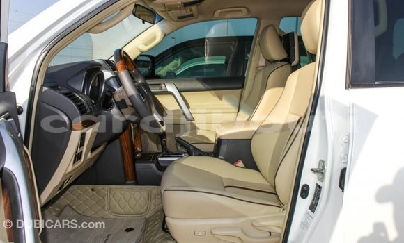 Buy Import Toyota Prado White Car in Import - Dubai in Ali Sabieh Region Buy Import Toyota Prado White Car in Import - Dubai in Ali Sabieh Region