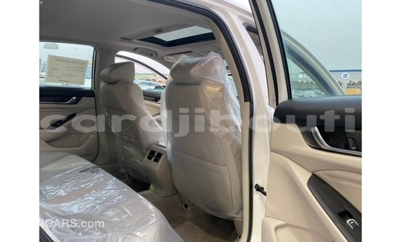 Acheter Import Moto Honda T Blanc à Import - Dubai, Ali Sabieh Region Acheter Import Moto Honda T Blanc à Import - Dubai, Ali Sabieh Region