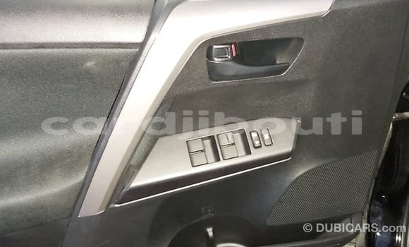 Acheter Import Voiture Toyota 4Runner Noir à Import - Dubai, Ali Sabieh Region Acheter Import Voiture Toyota 4Runner Noir à Import - Dubai, Ali Sabieh Region