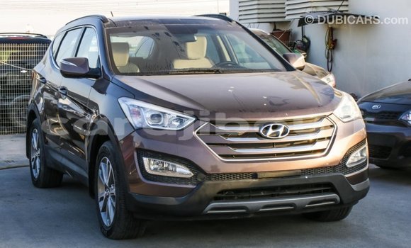 Buy Import Hyundai Santa Fe Brown Car in Import - Dubai in Ali Sabieh Region Buy Import Hyundai Santa Fe Brown Car in Import - Dubai in Ali Sabieh Region