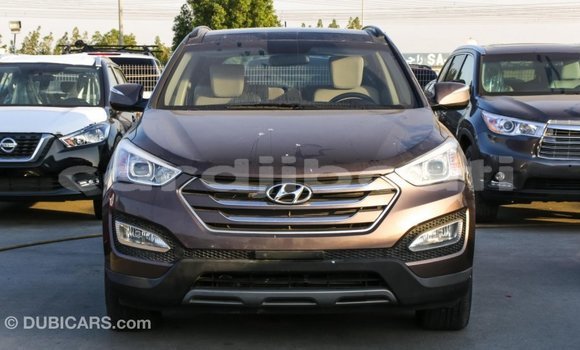 Buy Import Hyundai Santa Fe Brown Car in Import - Dubai in Ali Sabieh Region Buy Import Hyundai Santa Fe Brown Car in Import - Dubai in Ali Sabieh Region