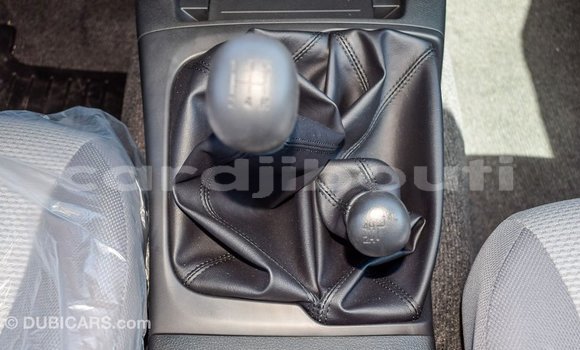 Acheter Import Voiture Mitsubishi L200 Blanc à Import - Dubai, Ali Sabieh Region Acheter Import Voiture Mitsubishi L200 Blanc à Import - Dubai, Ali Sabieh Region