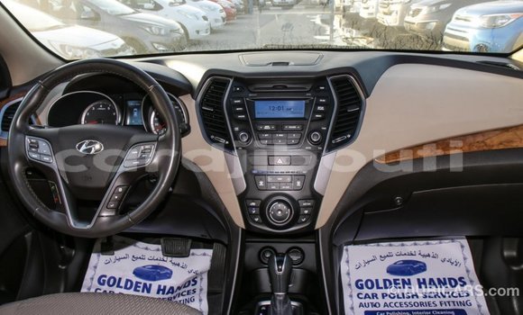 Buy Import Hyundai Santa Fe Brown Car in Import - Dubai in Ali Sabieh Region Buy Import Hyundai Santa Fe Brown Car in Import - Dubai in Ali Sabieh Region